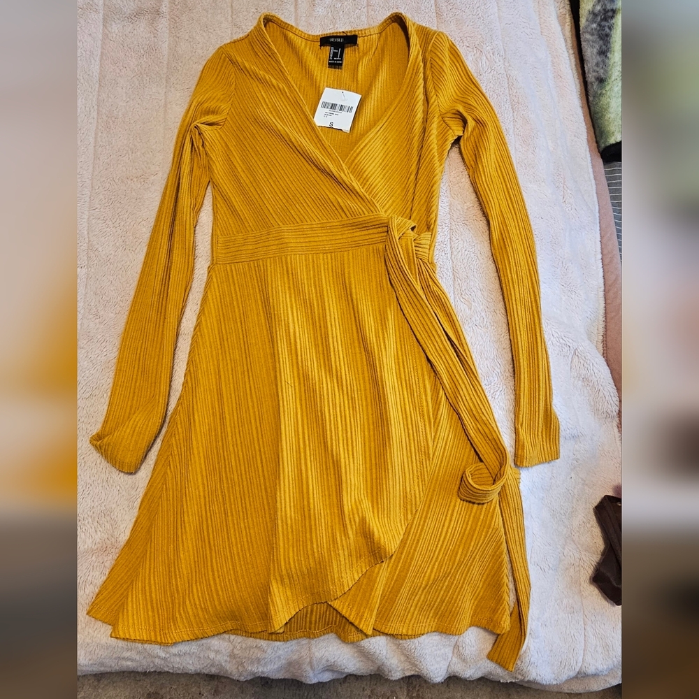 Yellow dress